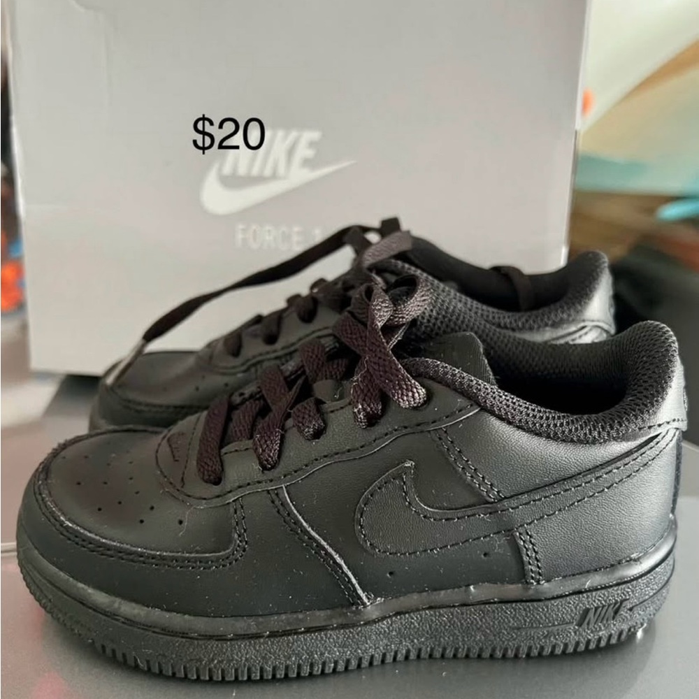 Nike Kids Force 1 Size 9c